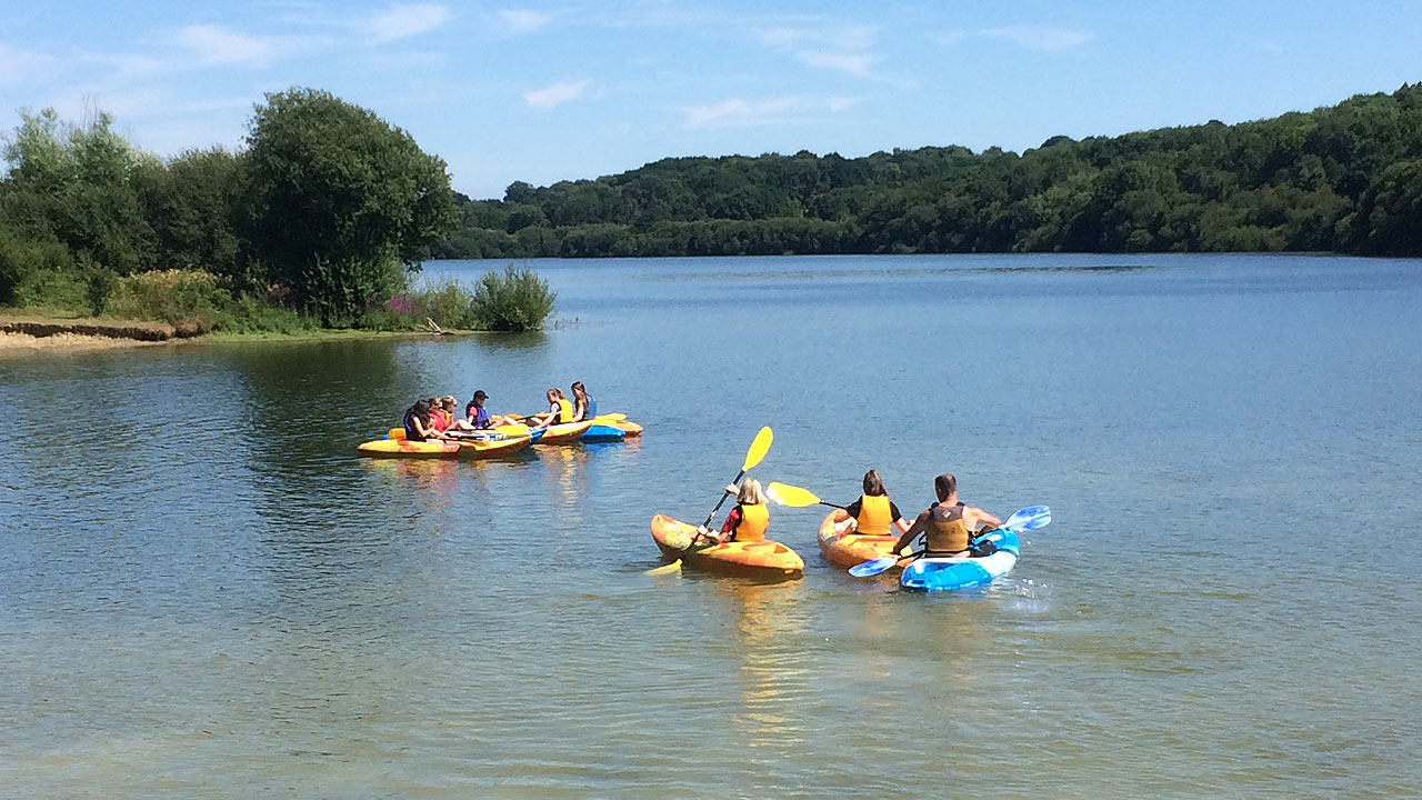 beginner kayaking courses lessons sussex