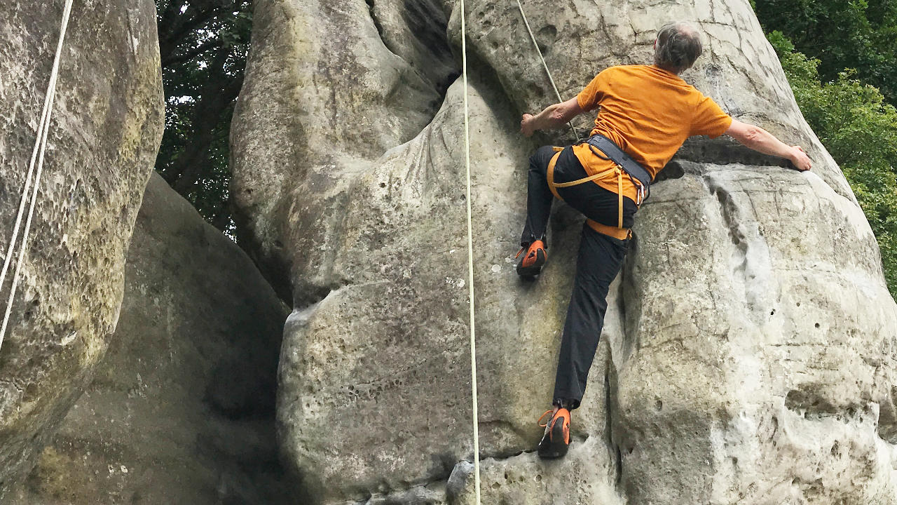 adult rock climbing club