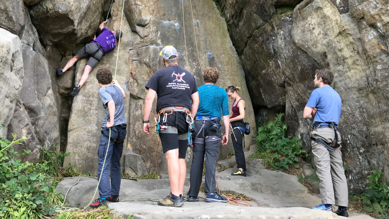 adult rock climbing club