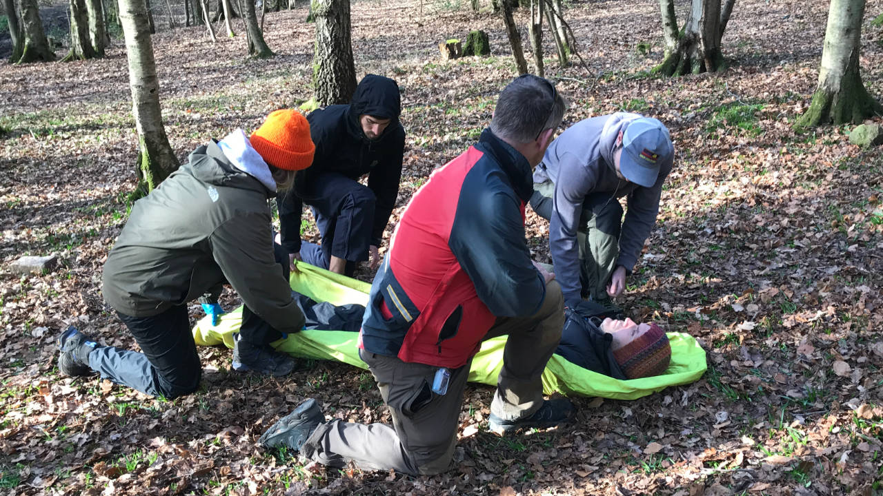 outdoor first aid hr course