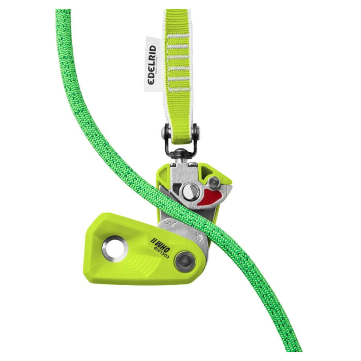 Edelrid Ohm 2 in use, using the mechanical devise, interaction with the rope